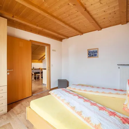 Apartment Lingerhof Arnika Meltina