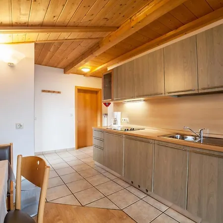 Lingerhof Arnika Apartment